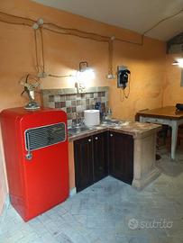 Locale magazzino C2 Calcata Vecchia