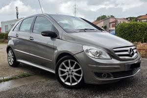 MERCEDES CLASSE B 180 CDI