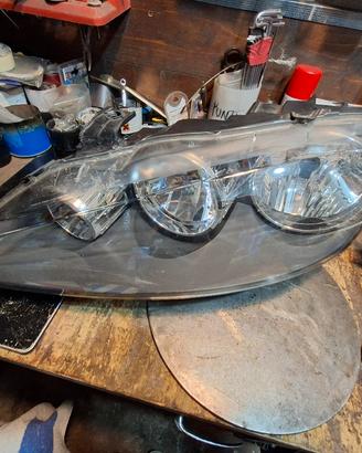 fanale anteriore sinistro alfa 147
