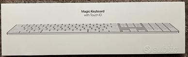 Apple Magic Keyboard Touch ID e tastierino