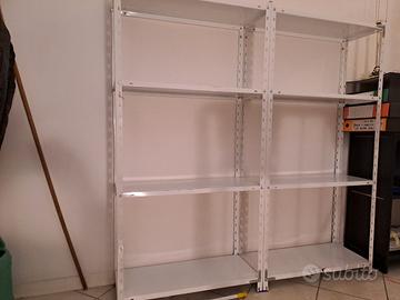 scaffale
