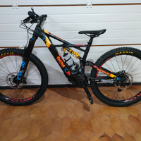Specialized Kenevo Fox 36