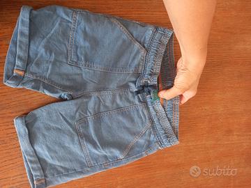 pantaloncini corti 