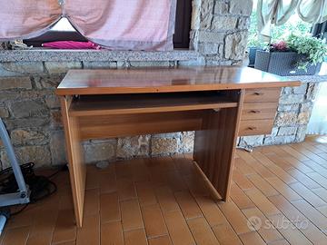 Scrivania legno