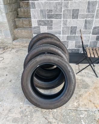 Pneumatici Hankook 235/60 R18 103W SUV-Trattabile