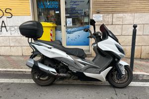 Scooter kymco