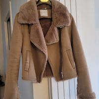 Giubbotto corto mod. chiodo in eco-montone