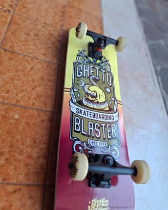 skateboard