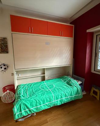 Letto a castello Molteni a scomparsa , come nuovo.
