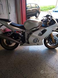 Yamaha YZF R6 - 2002