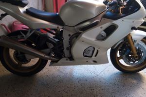 Yamaha YZF R6 - 2002