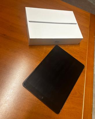 Apple iPad 9ª Gen 64GB Wi-Fi - Space Gray