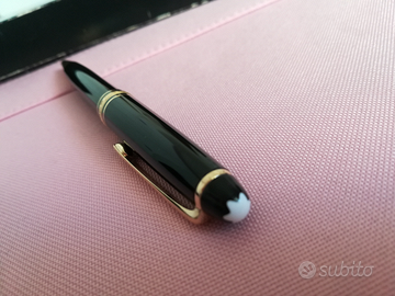 Penna sfera Montblanc nero e oro
