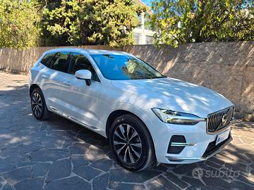 VOLVO XC60 N1 2.0 B4 d Plus Bright awd auto