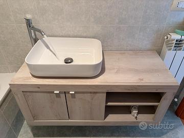 Mobile bagno+ lavabo