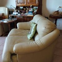 Divano 2 posti in pelle avorio