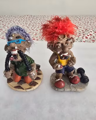 Statuette punk troll uomo palestra
