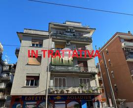 2 LOCALI A ROMA
