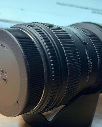 Obiettivo grandangolare Sigma 12-24 per Canon