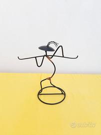 Espositore  Scultura artistica  in  ferro battuto