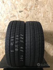 2 GOMME 225 65 16 112/110 R BARUM