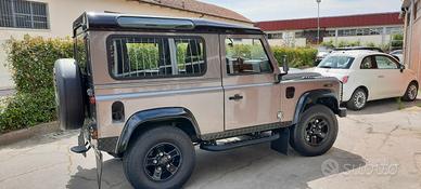 LAND ROVER Defender - 2008
