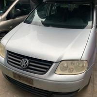 RICAMBI VOLKSWAGEN TOURAN 1.9 DIESEL ANNO:2005