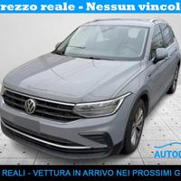 VOLKSWAGEN Tiguan 2.0 TDI 150CV DSG Life Fari LE