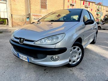 Peugeot 206 1.4 5p. GPL