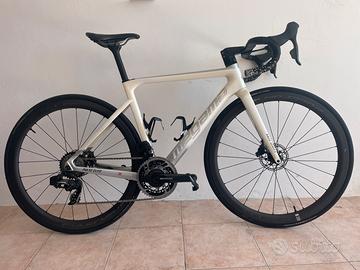 Megamo Pulse Sram Force eTap AXS