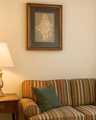 Quadro in pizzo fatto a mano – cornice dorata