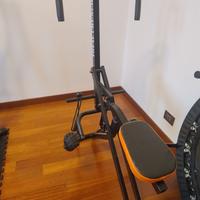 attrezzo addome-glutei