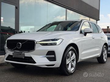 VOLVO XC60 B4 (d) automatico Mhev 197CV Momentum