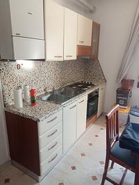 Cucina e camera completa