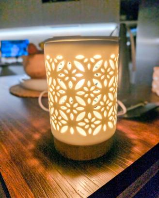 Lampada da tavolo bruciatore di essenze