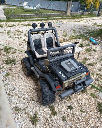 JEEP Gaucho xp 24v – peg perego

