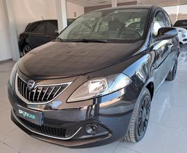 Lancia Ypsilon 1.0 Benzina Hybrid 11/2022 km 41956