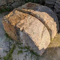 Coppia Antichi Paracarri Pietra No Chianche Camino