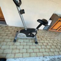Cyclette usata poco