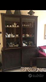 Credenza alta chiusa