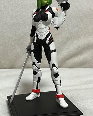 Miniatura Gamora con rivista