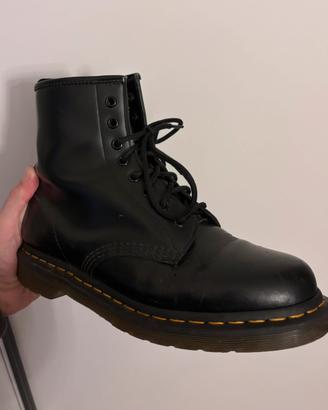 Dr. Martens Anfibio