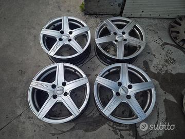 Cerchi In Lega Da 16" MOMO Per Peugeot 307 - 207