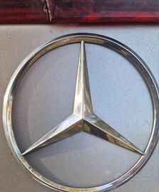 Emblema mercedes w211 
