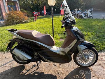 Piaggio Beverly 300 i.e. ASR-ABS