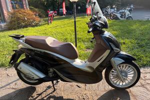 Piaggio Beverly 300 i.e. ASR-ABS