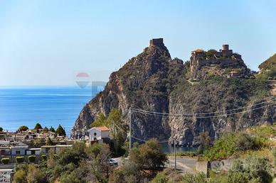 Terreno Edificabile - Sant'Alessio Siculo