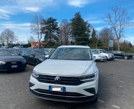 Volkswagen Tiguan 2.0 TDI 150 CV SCR DSG Life