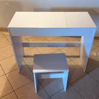 Toeletta tavolo da trucco