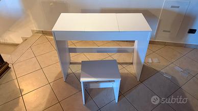 Toeletta tavolo da trucco